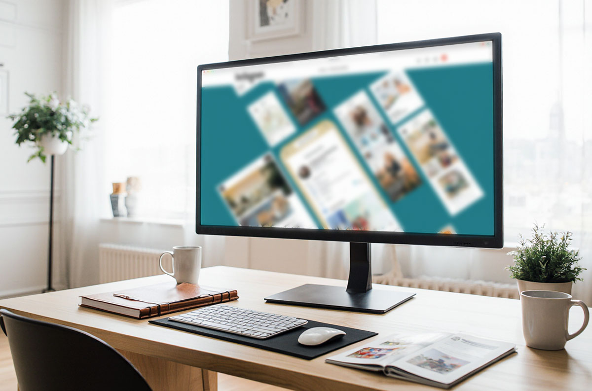 Arel Tasarım tarafından hazırlanmış sosyal medya gönderi tasarımları ekranda görünürken çalışan bir grafik tasarımcı